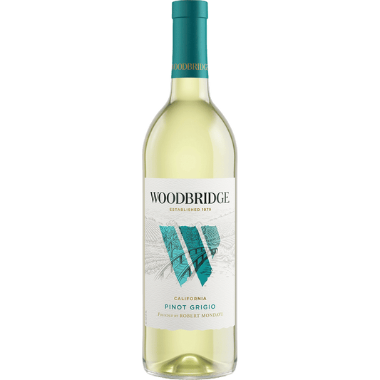 Woodbridge Pinot Grigio wine bottle from Sip N Burn Liquors, featuring a crisp and refreshing flavor profile perfect for any occasion.