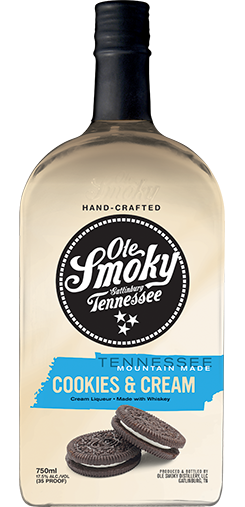 Ole Smoky Cookies and Cream Mini bottle from Sip N Burn Liquors, featuring a creamy blend of sweet cookies and rich cream liqueur perfect for dessert lovers.