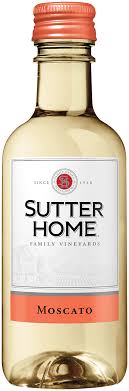 Sutter Home Moscato 187ml bottle available at Sip N Burn Liquors, perfect for sweet wine lovers.